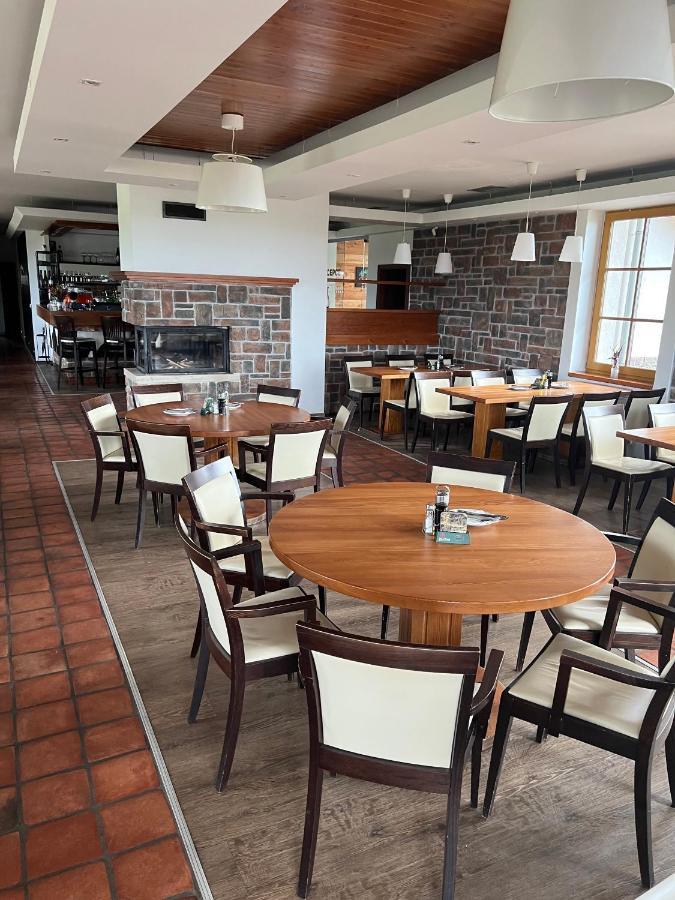 Hotel Krusnohorsky Dvur Cinovec Bagian luar foto