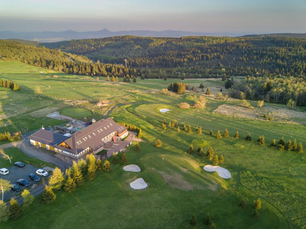 Hotel Krusnohorsky Dvur Cinovec Bagian luar foto